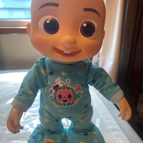 Cocomelon dancing JJ doll - Picture 10 of 11